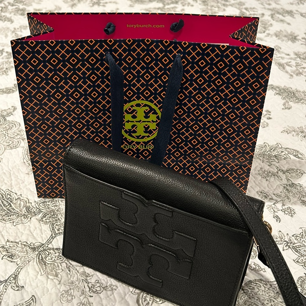 Black Tory Burch bag